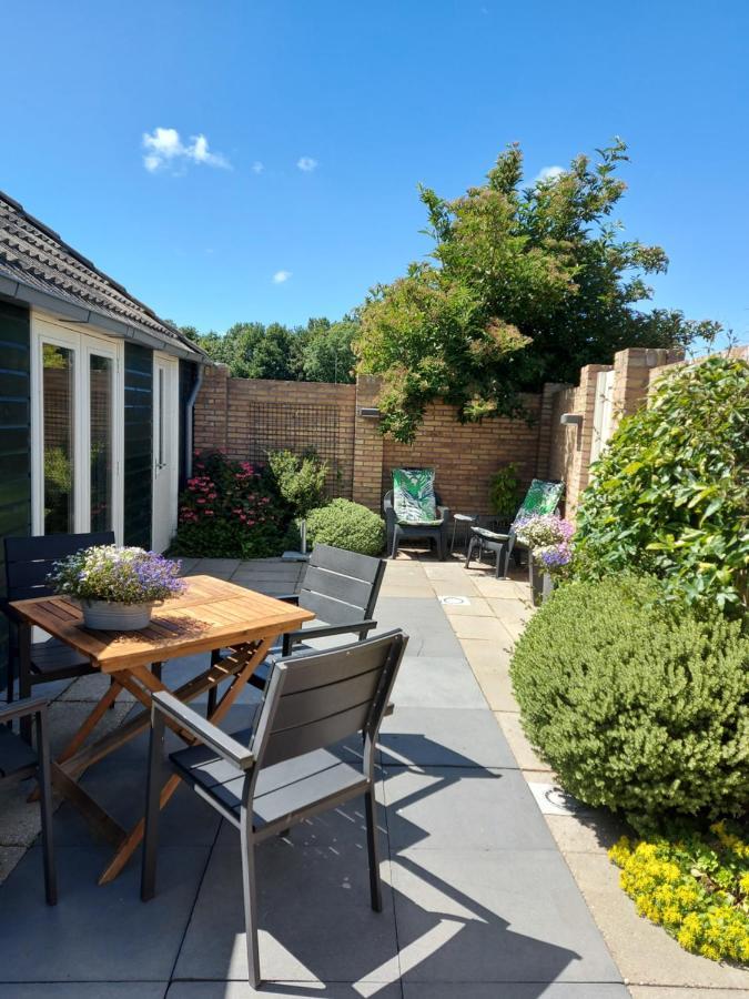 Holiday Home Canal View Alkmaar Exterior foto